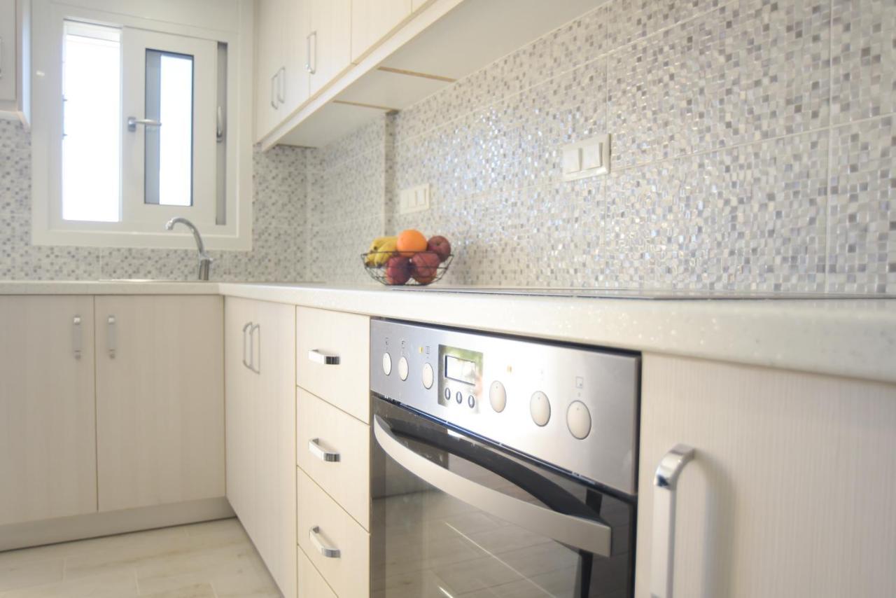 Mistral Apartments Kariotai Экстерьер фото