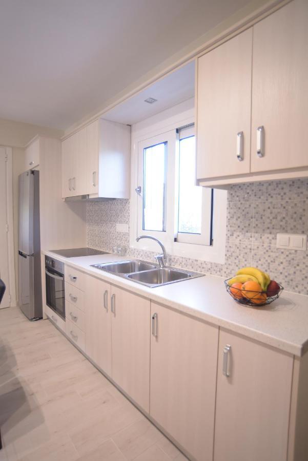 Mistral Apartments Kariotai Экстерьер фото